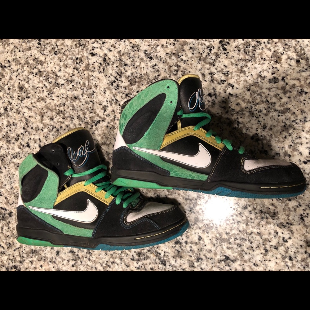 Nike Encore Shoes